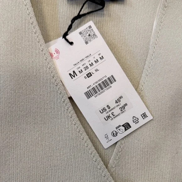 Zara Knit Vest - Picture 2 of 4